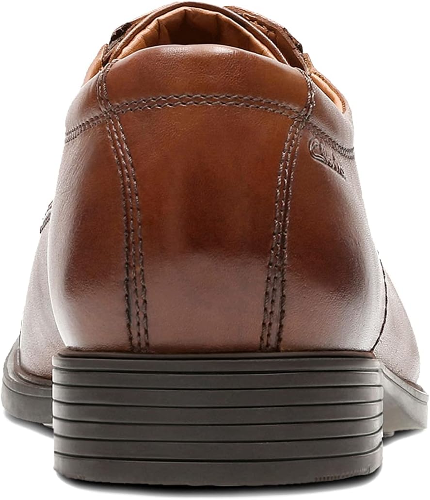 Clarks Men's Tilden Cap Oxford